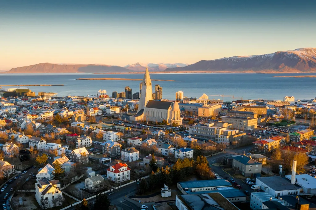 Greenland Arctic Sights And Northern Lights 14 Sep 2027 – Greenland photography tour photo 2